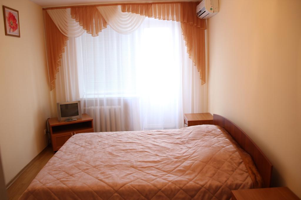 Hotel Ukraine ชึโตเมอร์ ห้อง รูปภาพ